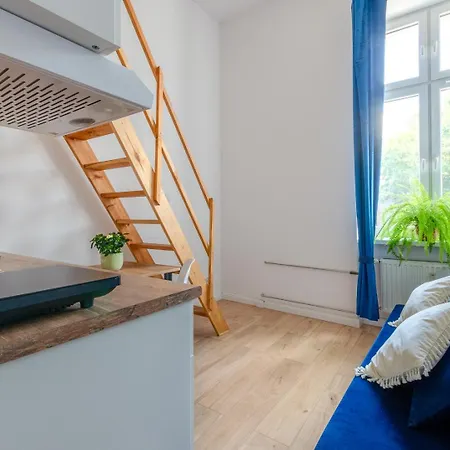 Centrum 2 Andrzeja Struga 46 * Łódź